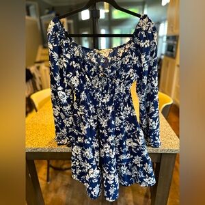 Streetwear Society ~ navy and white dress